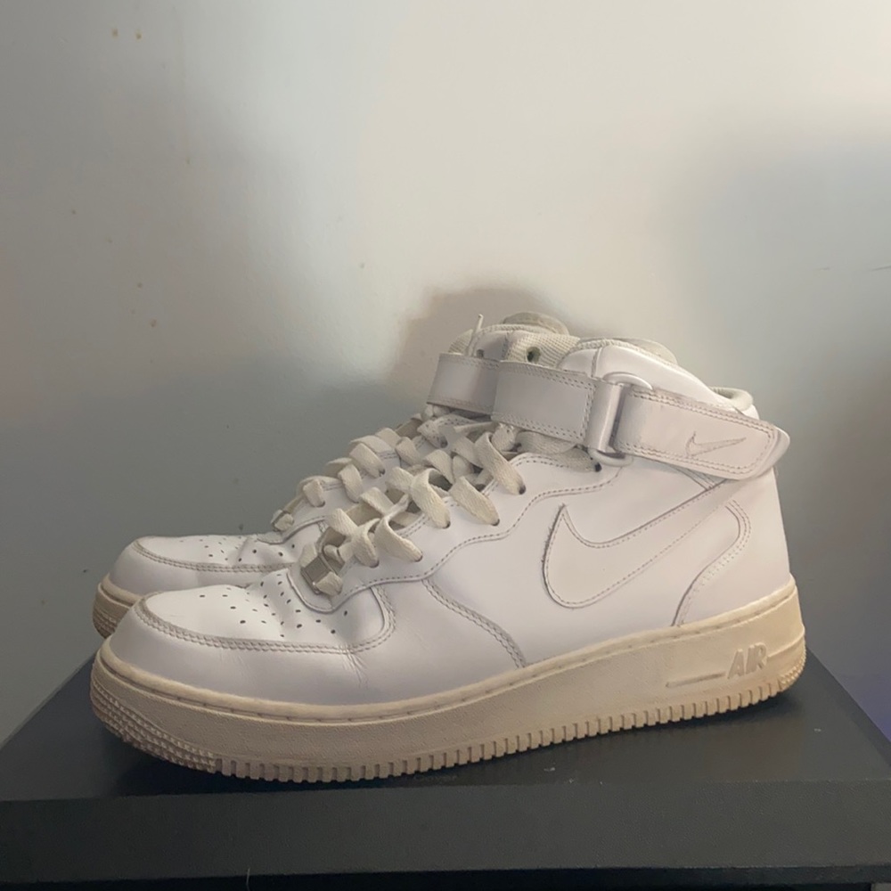 Nike Air Force 1 Mids